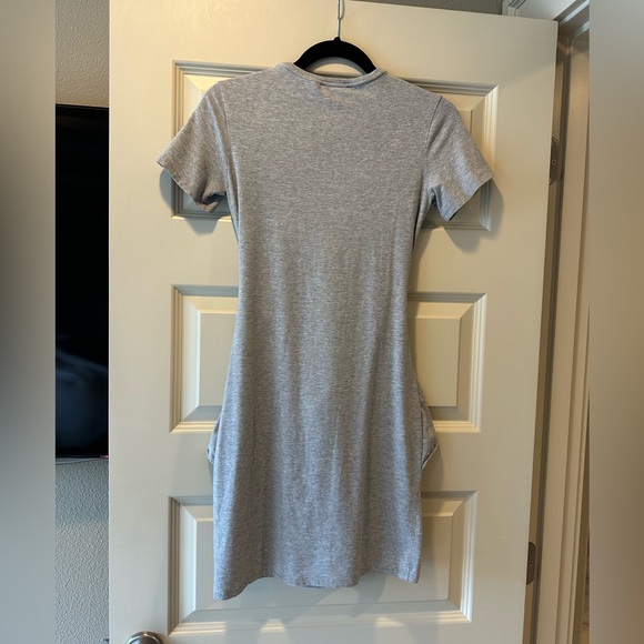 Theory Dakui Gray Tee Shirt Dress with Front tie Detail - Picture 8 of 8
